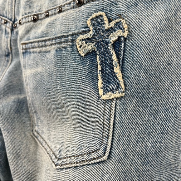 Austin Landing Denim Cross Patches Studded 100% Cotton Jeans - Picture 13 of 13